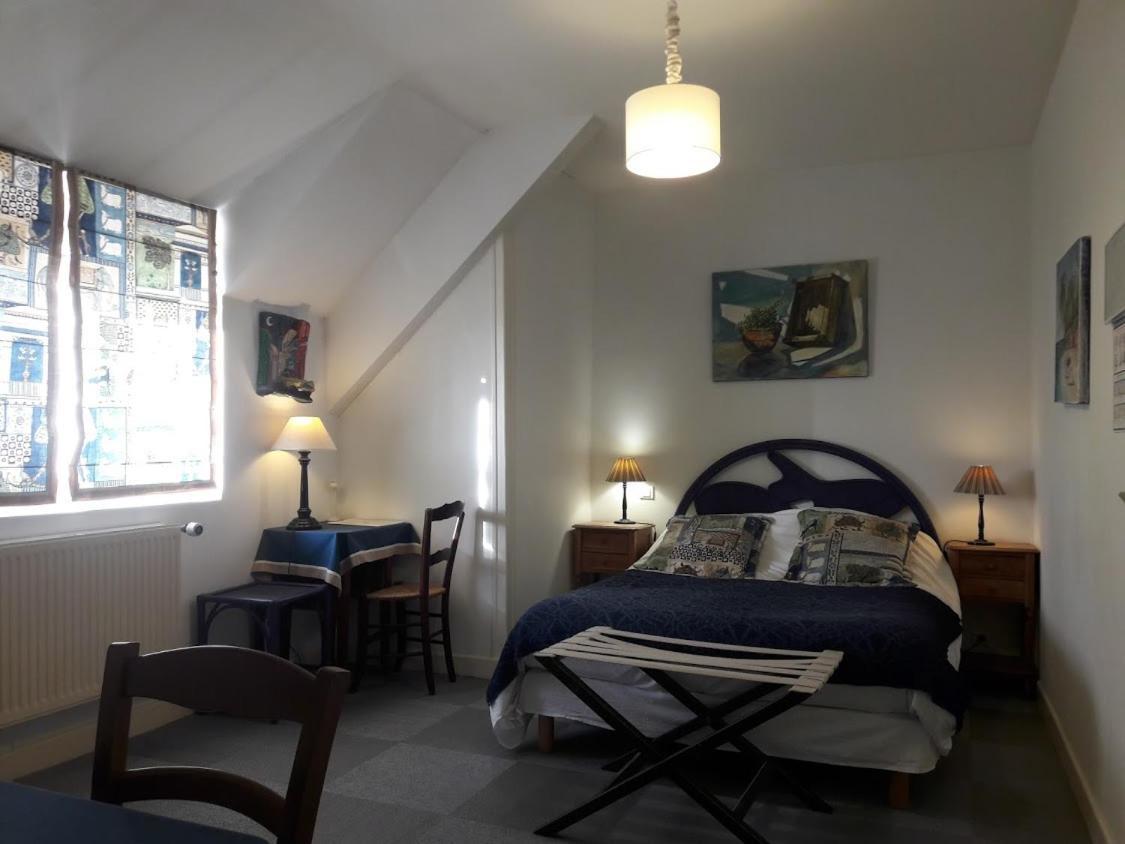 Logishotels Le Relais Du Quercy Meyssac 외부 사진