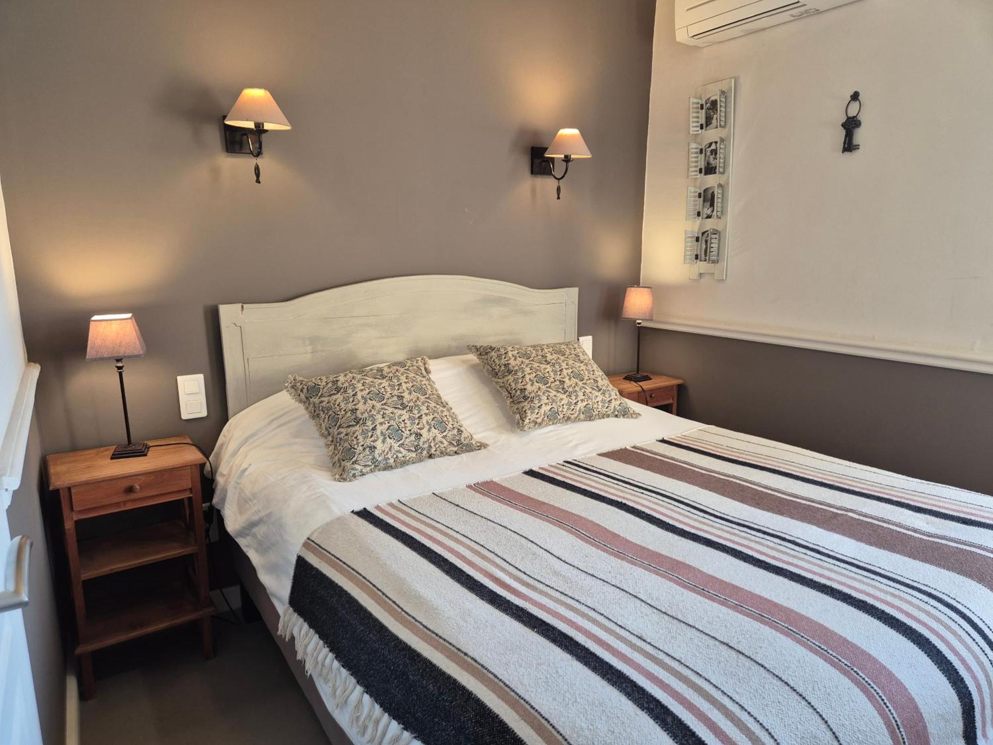 Logishotels Le Relais Du Quercy Meyssac 외부 사진