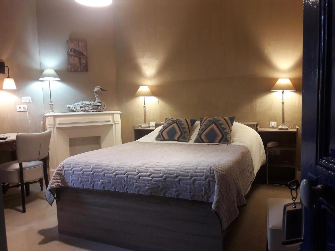 Logishotels Le Relais Du Quercy Meyssac 외부 사진